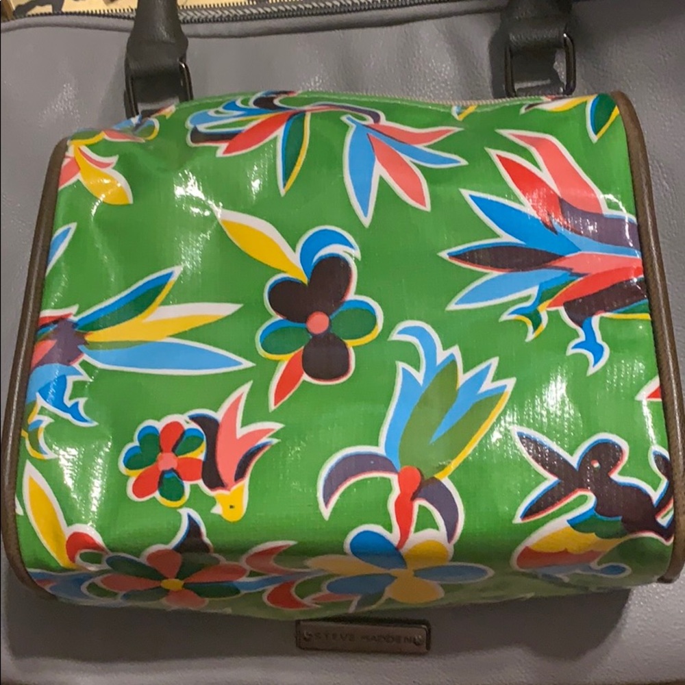 Consuela Makeup Bag 👝💄